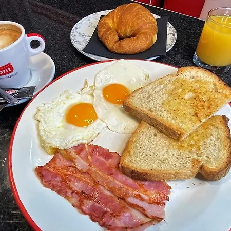 ゲストハウス Bcn ウルバニー ホテルズ ボナビスタ 2*