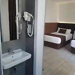 Bcn Urbaness Bonavista Pensionat 2*