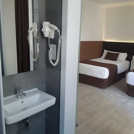 Bcn Urbaness Bonavista Guest house 2*